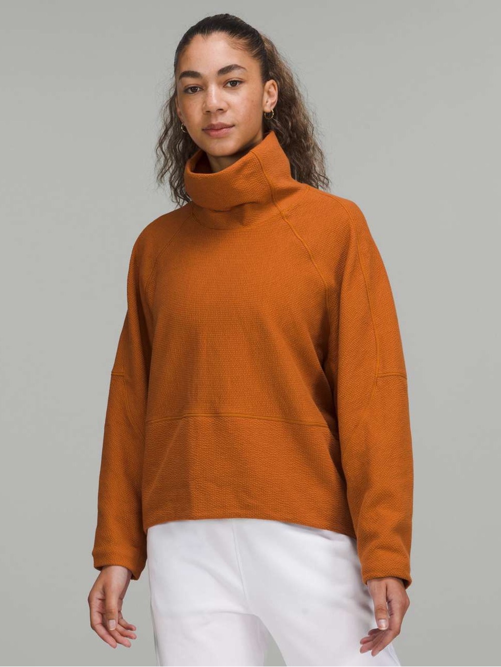 Lululemon Textured Funnel-Neck Pullover
Butternut Brown